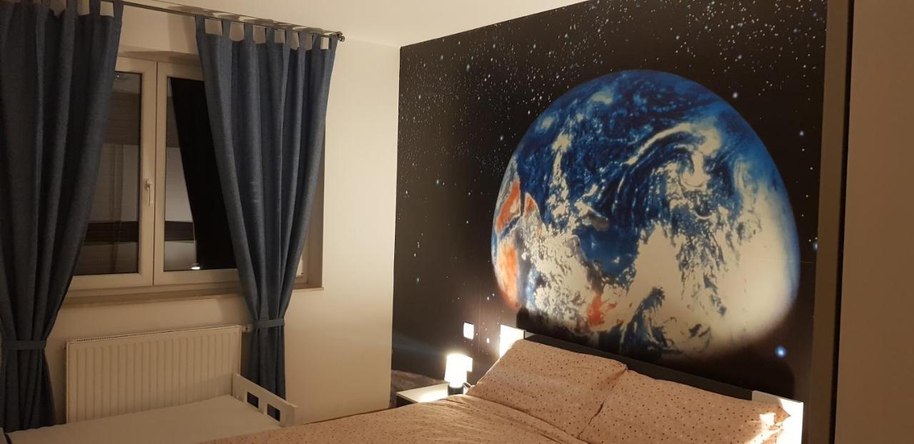 شقة كوبر  في Apartma Orange المظهر الخارجي الصورة