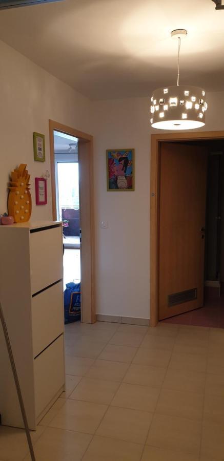 شقة كوبر  في Apartma Orange المظهر الخارجي الصورة